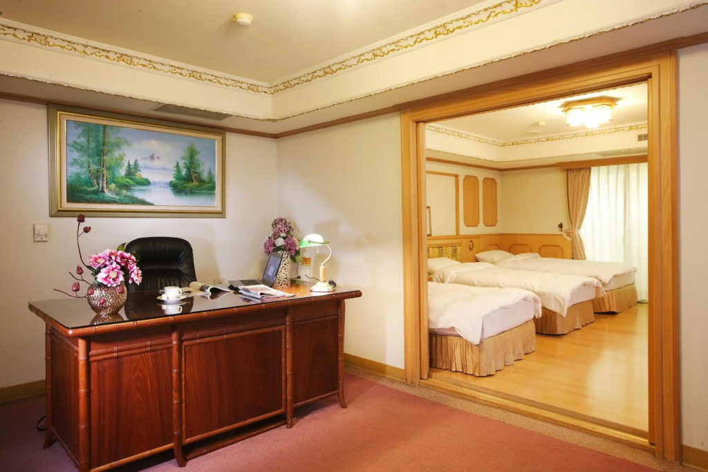 Hotel photo 4