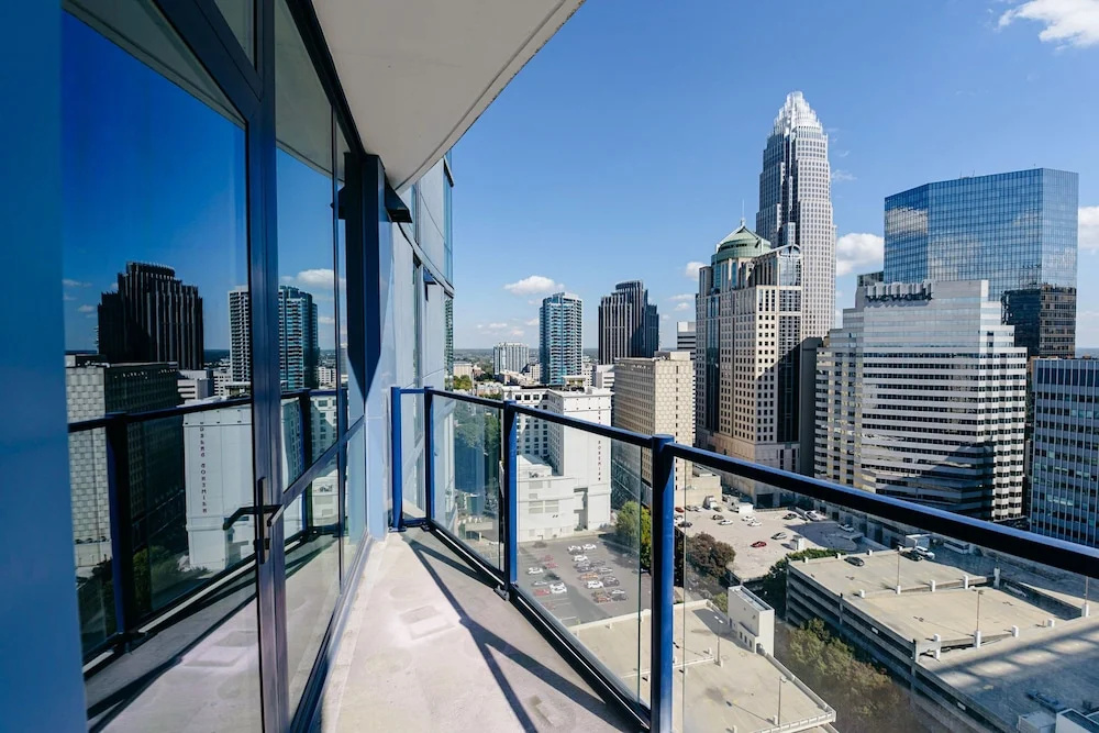 1 Bedroom Apartment in Uptown Charlotte