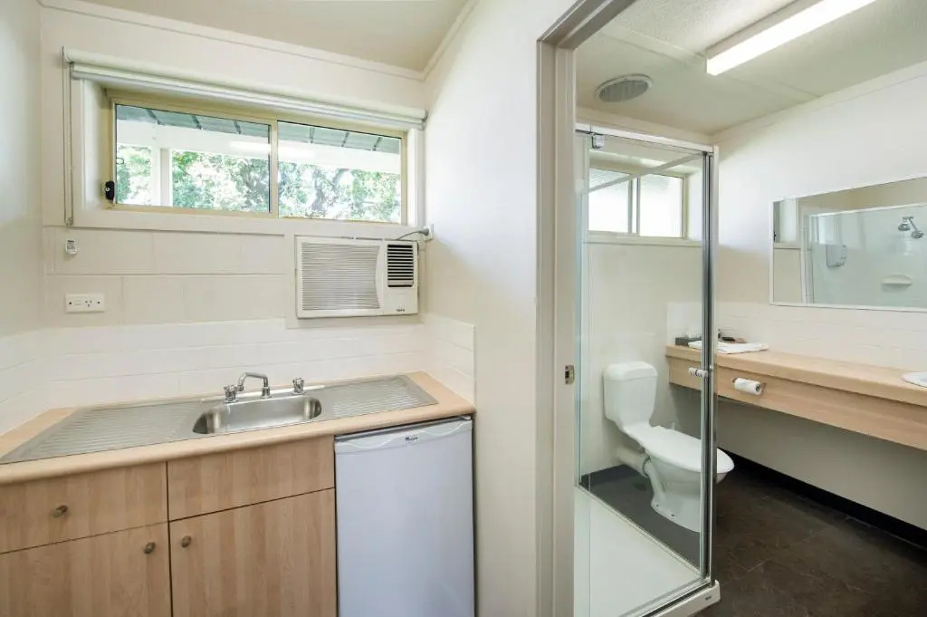 Economy Double room (twin beds)