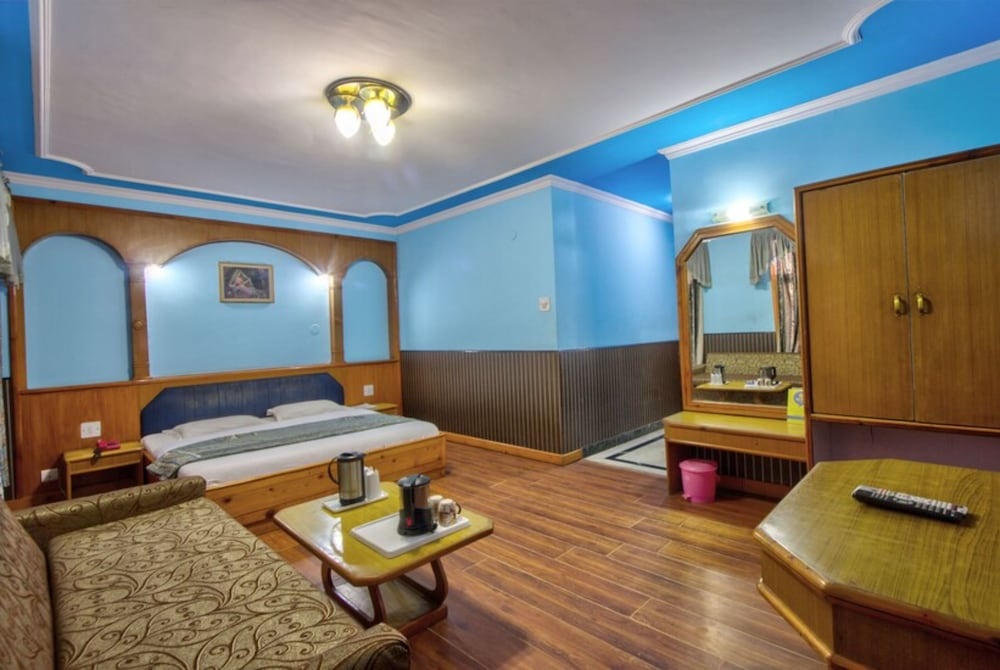 Hotel Jupiter — 4