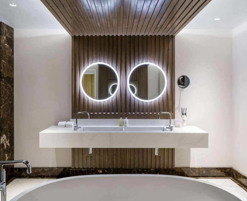 The Lowry Hotel picture