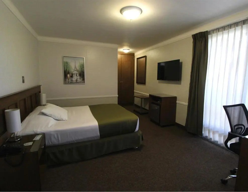 Standard Double room (full double bed)