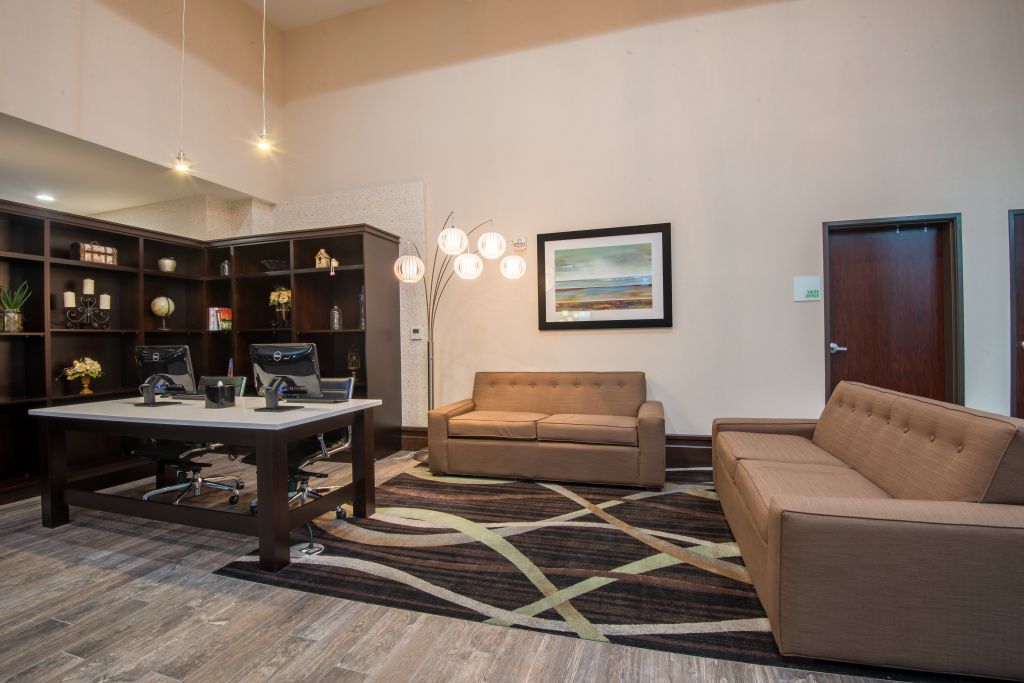 Holiday Inn Salina by IHG - Général