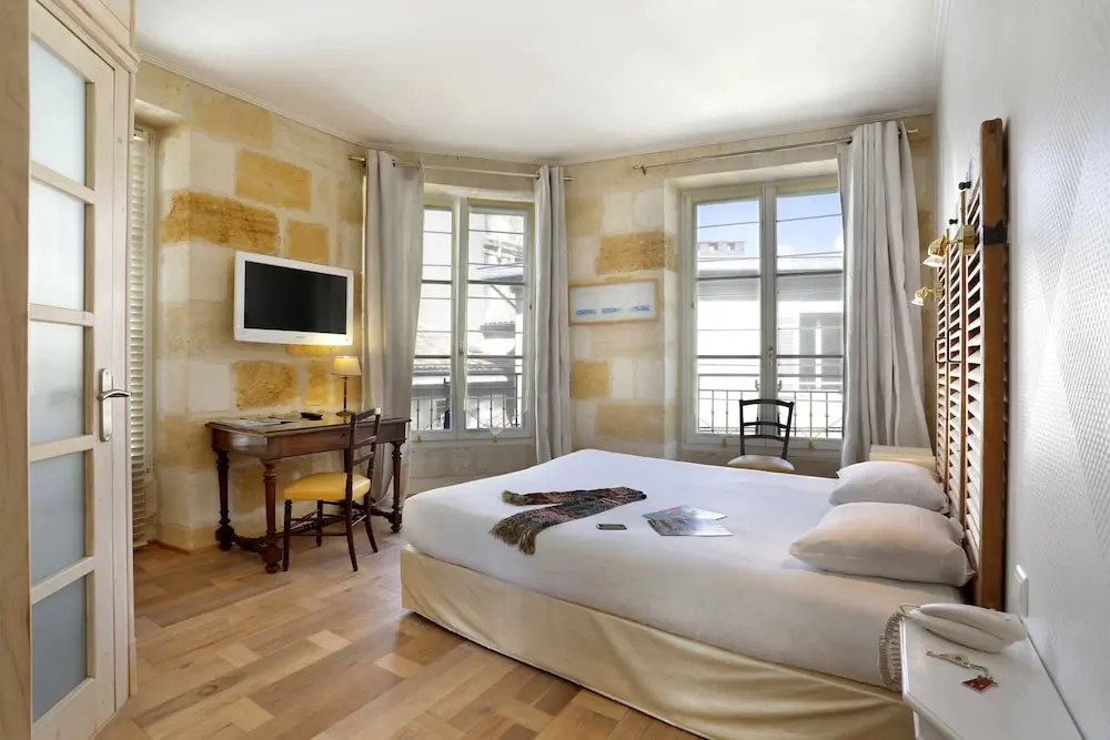 La Tour Intendance - Chambres