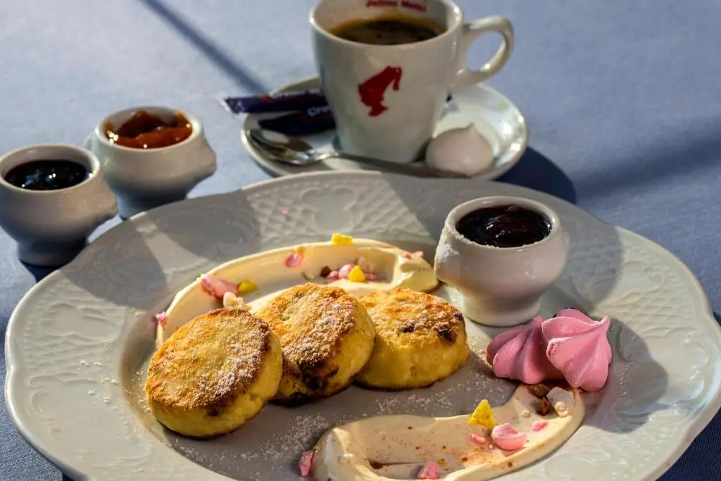 豪華三小套房 雙人加大床