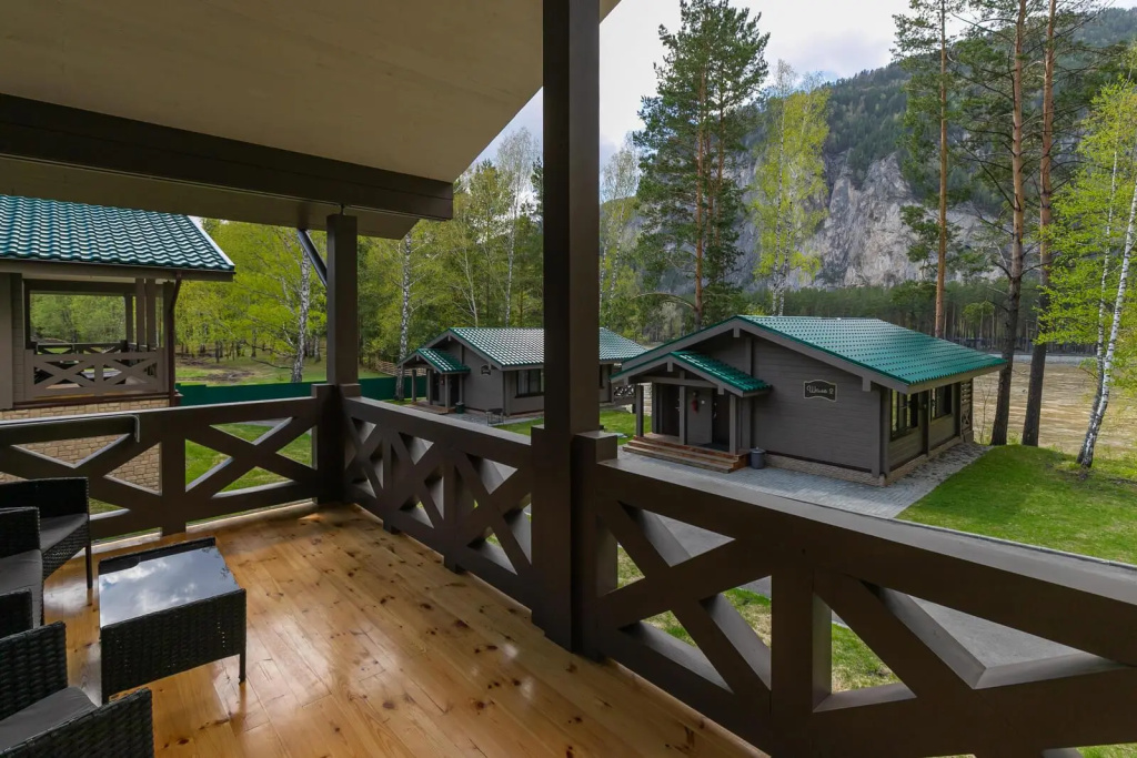 Balcony & Terrace