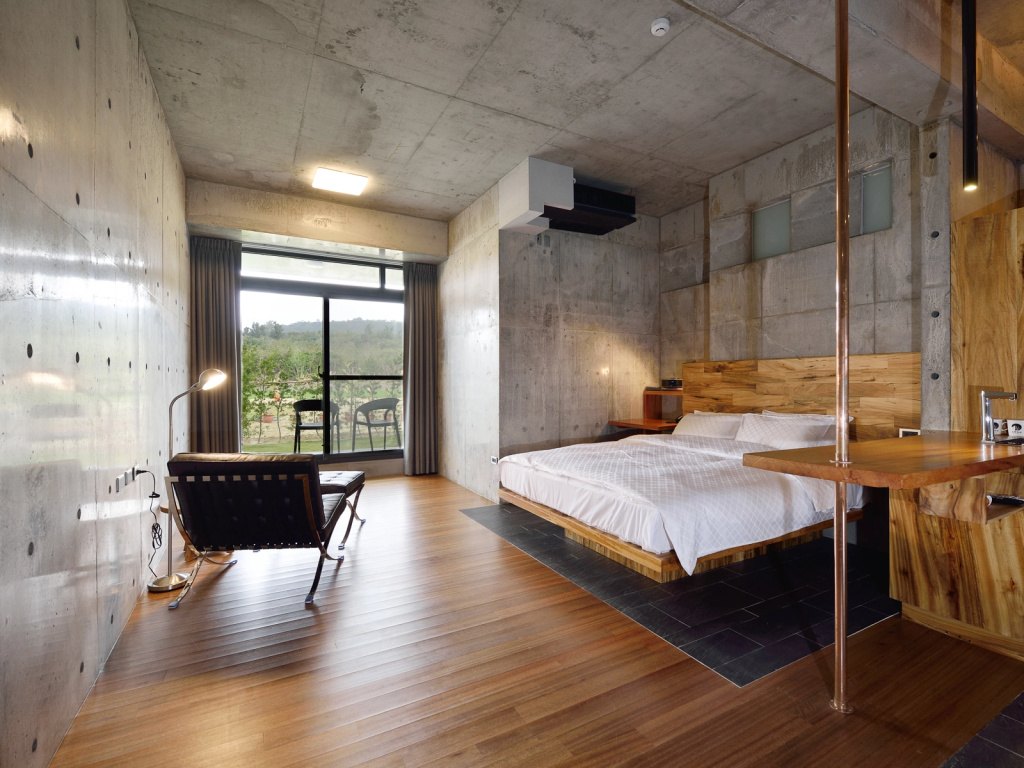 Standard Double room with garden view (full double bed)