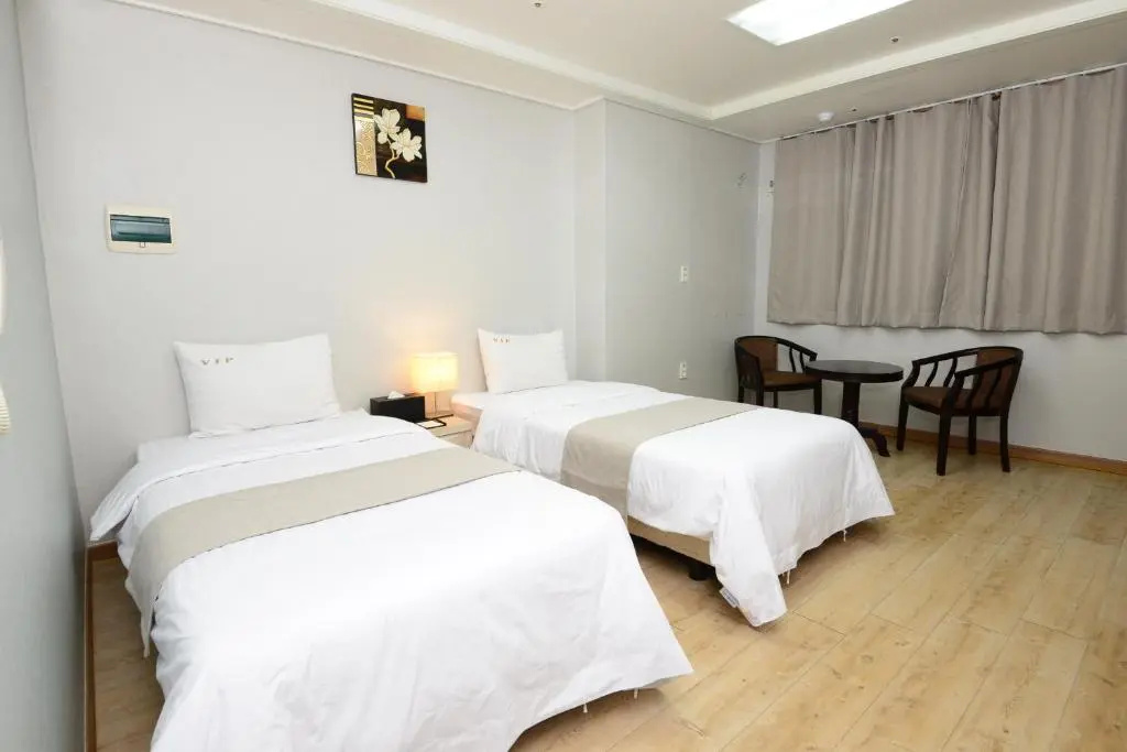 Standard Double room (twin beds)