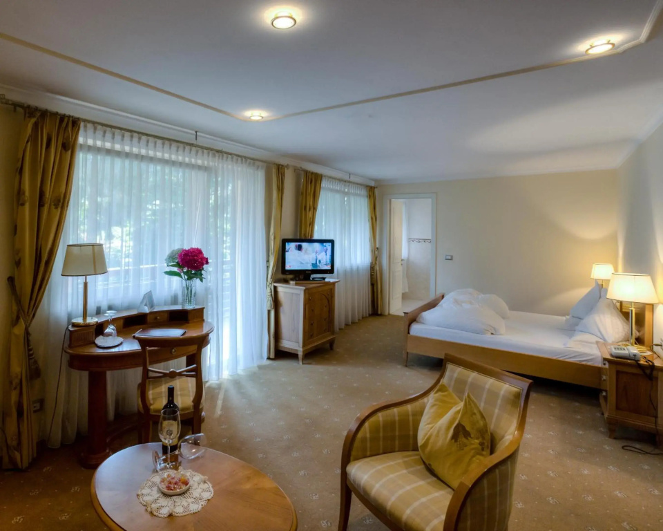 Hotel photo 25
