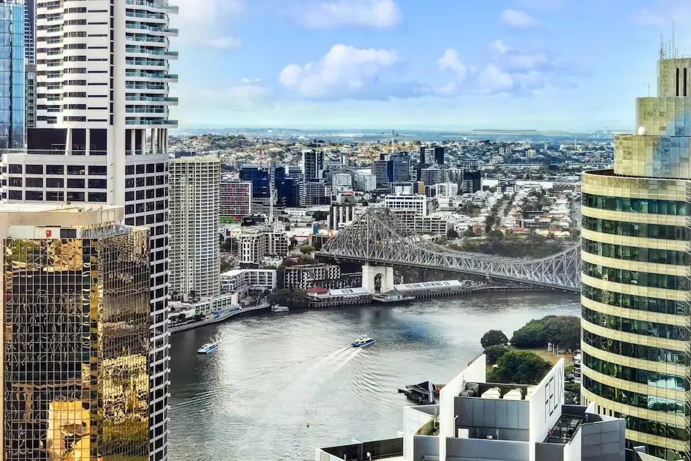 52nd Floor With Panoramic Views of Brisbane City