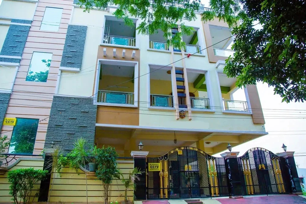 Velaga Inn By OYO Rooms