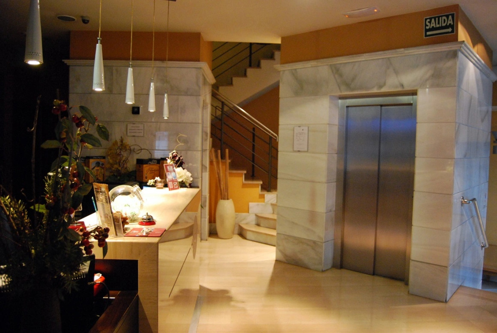 Hotel Mieres del Camino - Général