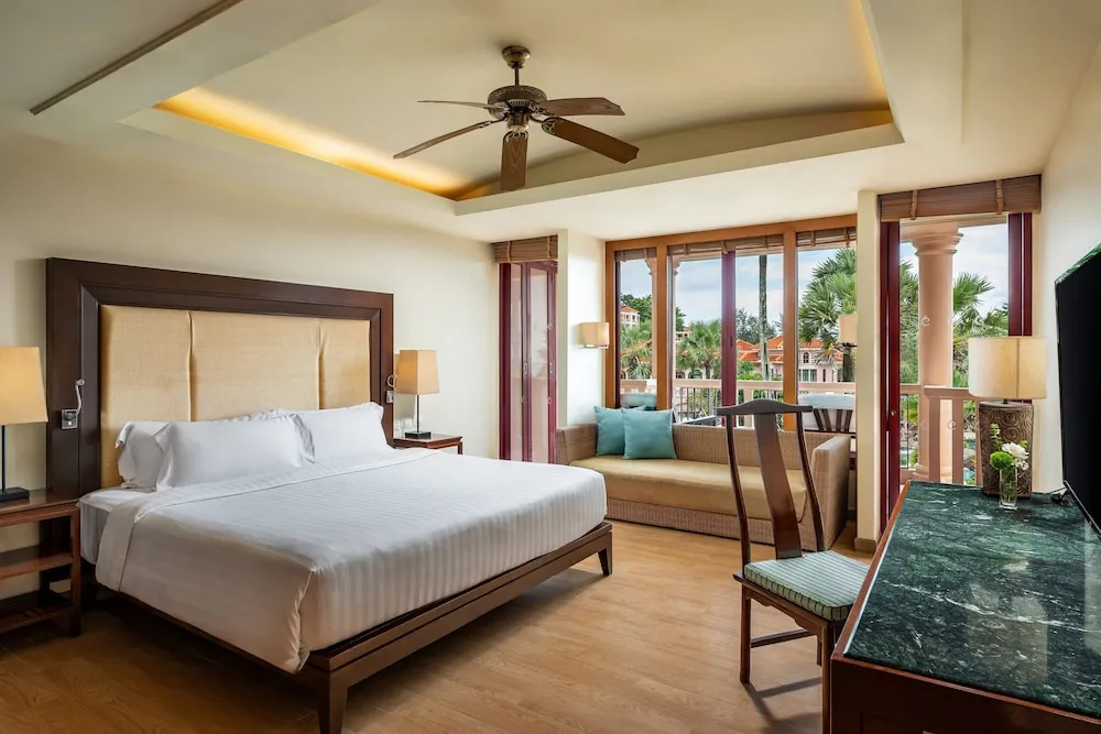 Centara Grand Beach Resort Phuket Hotel - Chambres