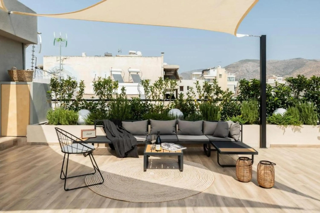 Luxury Sea View Penthouse Apartments by The Olon