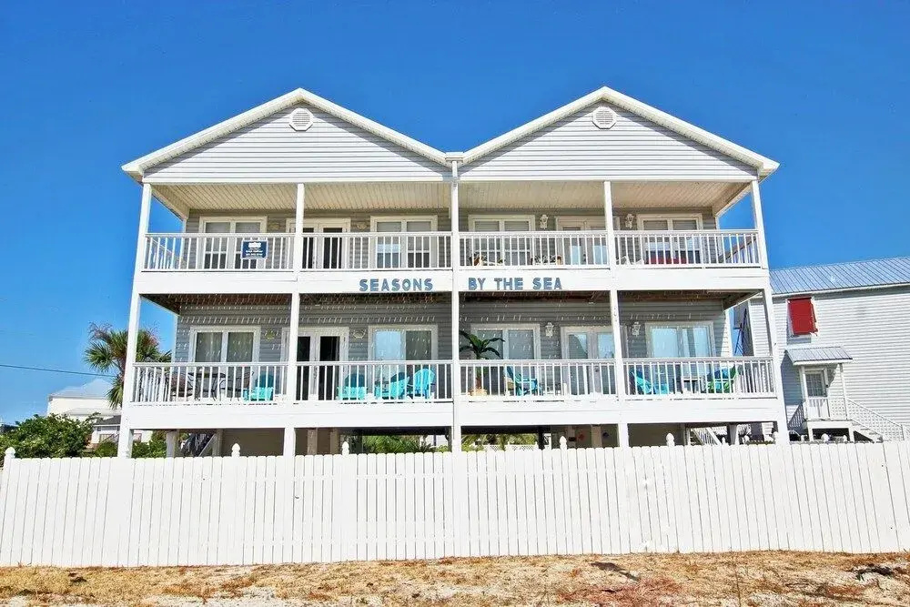 Seasons by the Sea A1 - 3 Br home