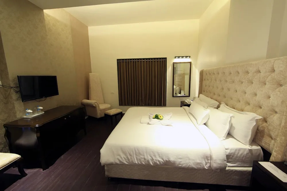 Presidential room