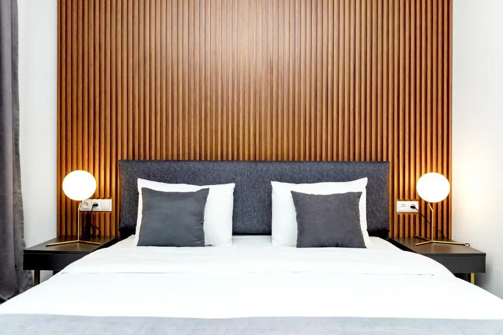 Deluxe Double room with balcony (full double bed)