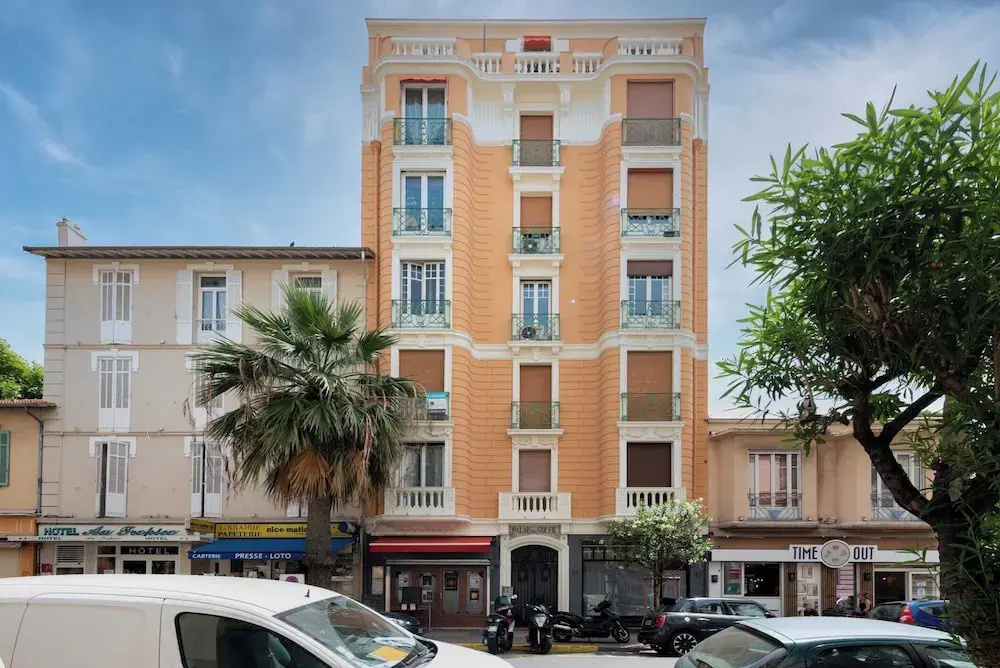 Nice Apartment Juan-les-pins - 300m Beach