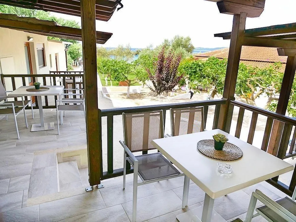 Komitsa Luxury Apartments, ,
