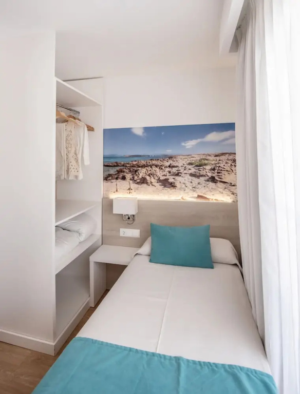 Standard Single room with balcony