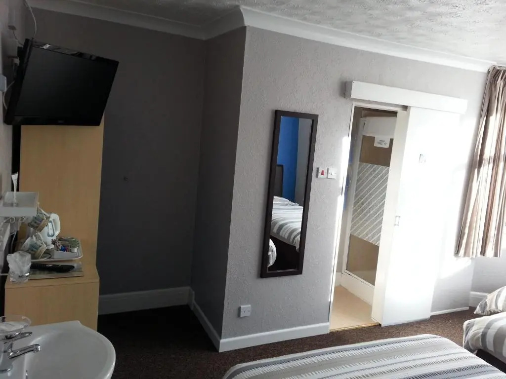 Standard Double room (twin beds)