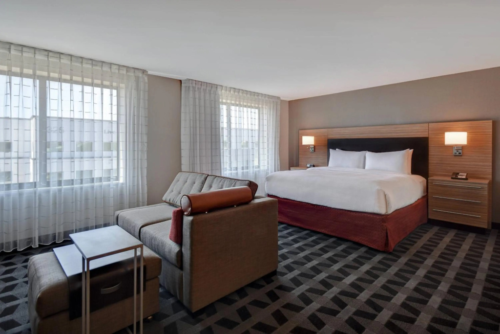 TownePlace Suites by Marriott Las Vegas Airport South — фото