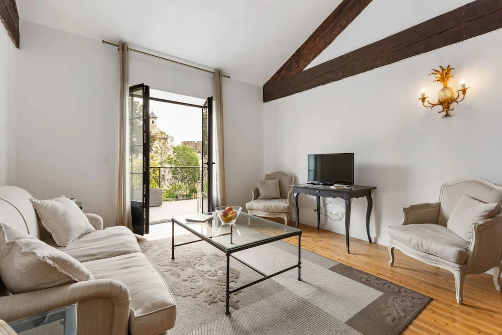 1 Bedroom Standard Apartment