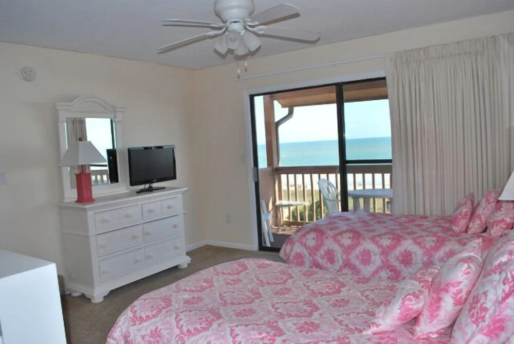 3 Bedrooms Standard room with balcony and with ocean view