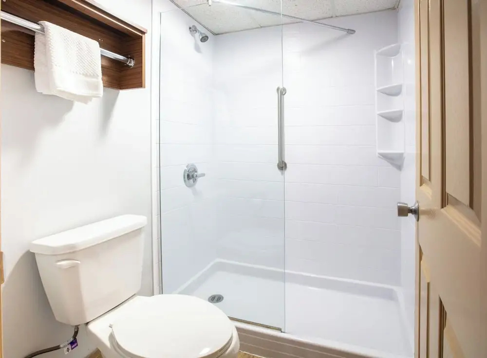 Standard Double room with balcony (full double bed)