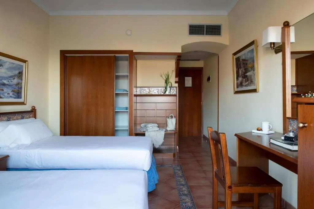 Hotel Roses Platja - Chambres