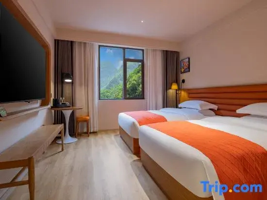 Economy room