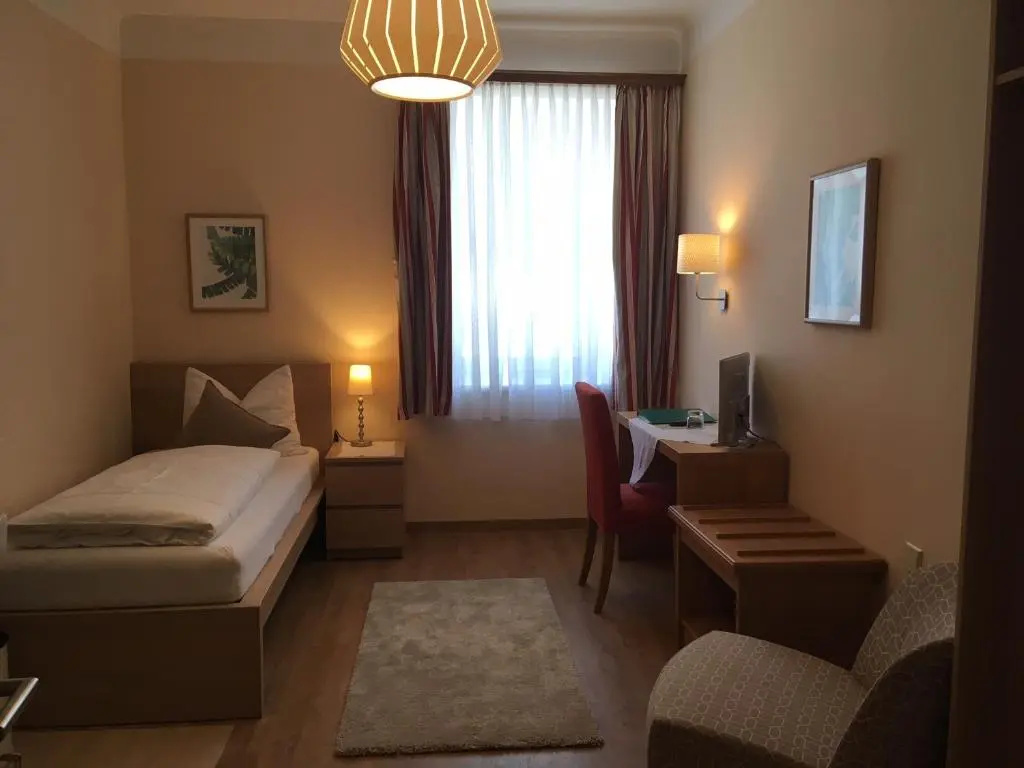Plainbrücke - Self-Check In - Chambres