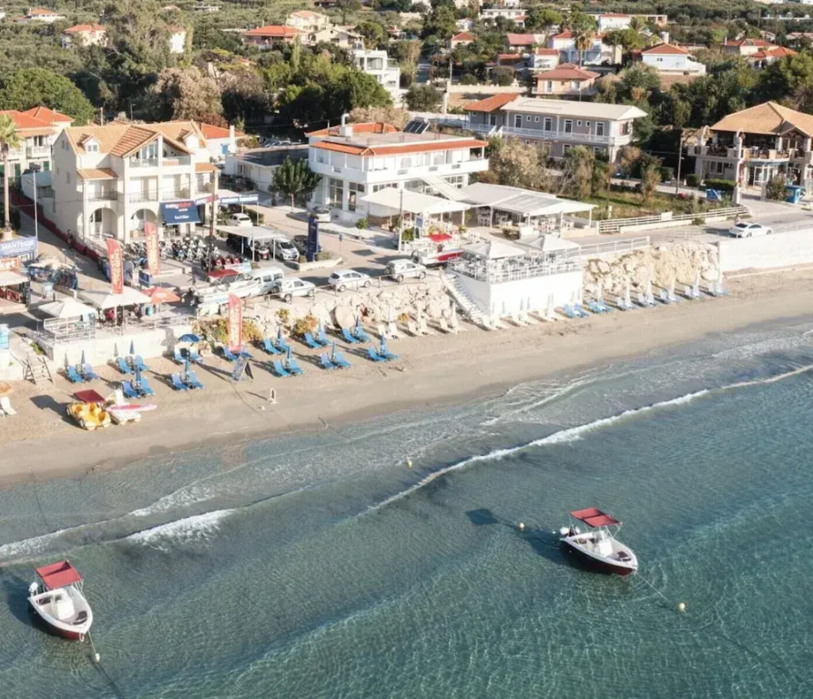 Manthos Beachfront Apartments