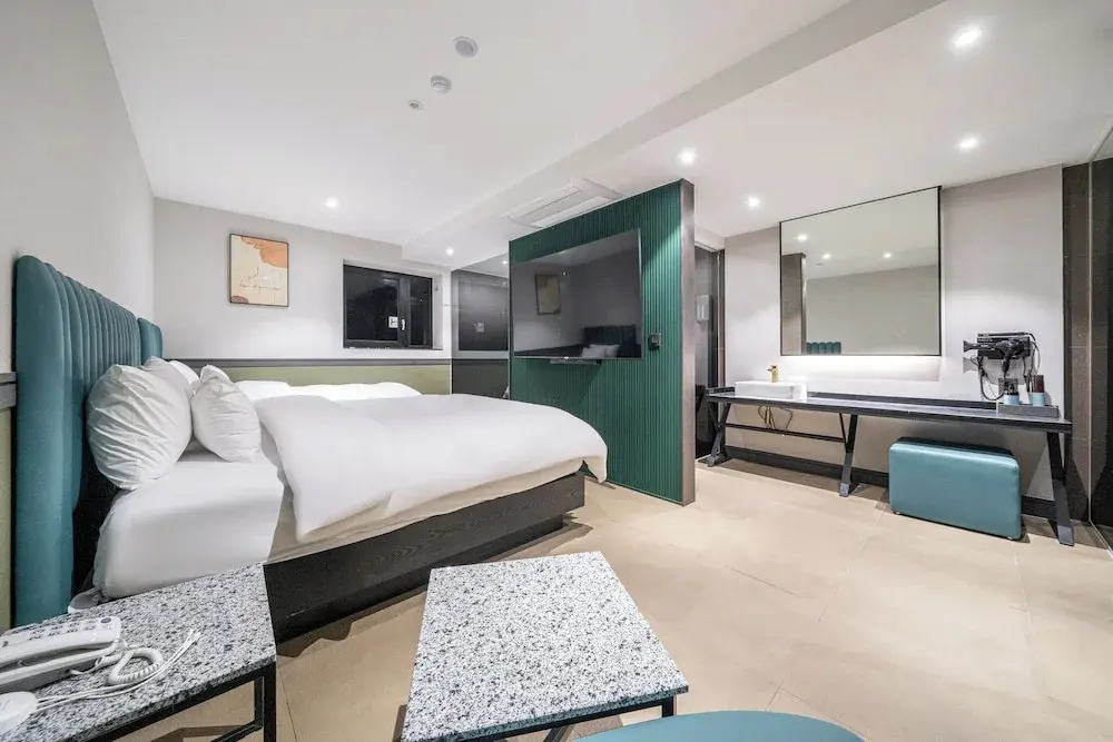 Hotel photo 16