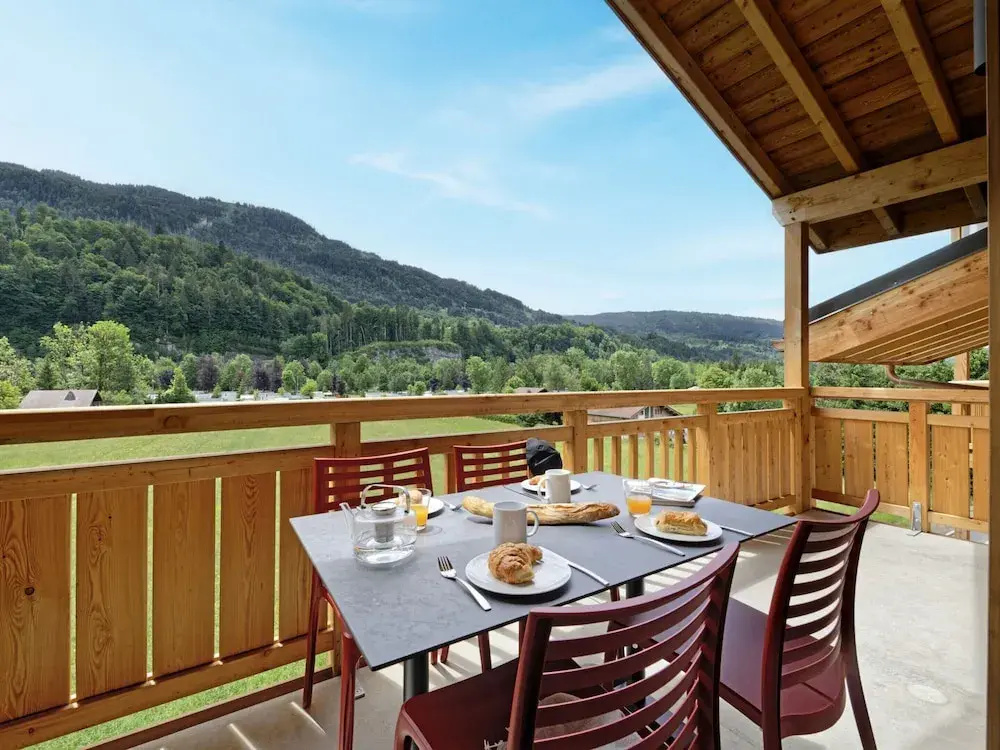 Chalet in Samoens Near Grand Massif Lift