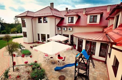 Balcony & Terrace