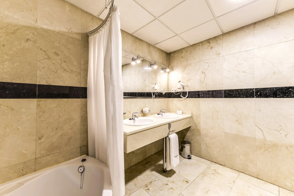 Hotel Sercotel Alfonso VI - Général