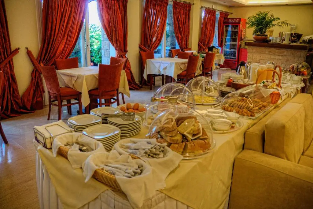 Hotel photo 16