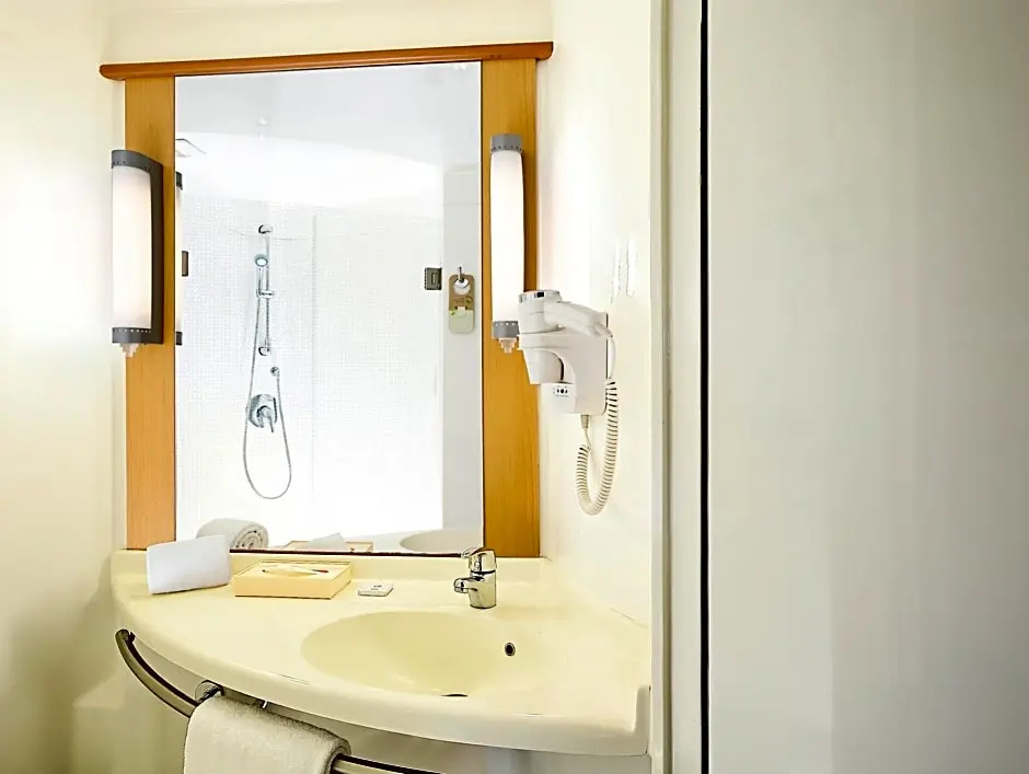 ibis Chennai City Centre Hotel - Chambres