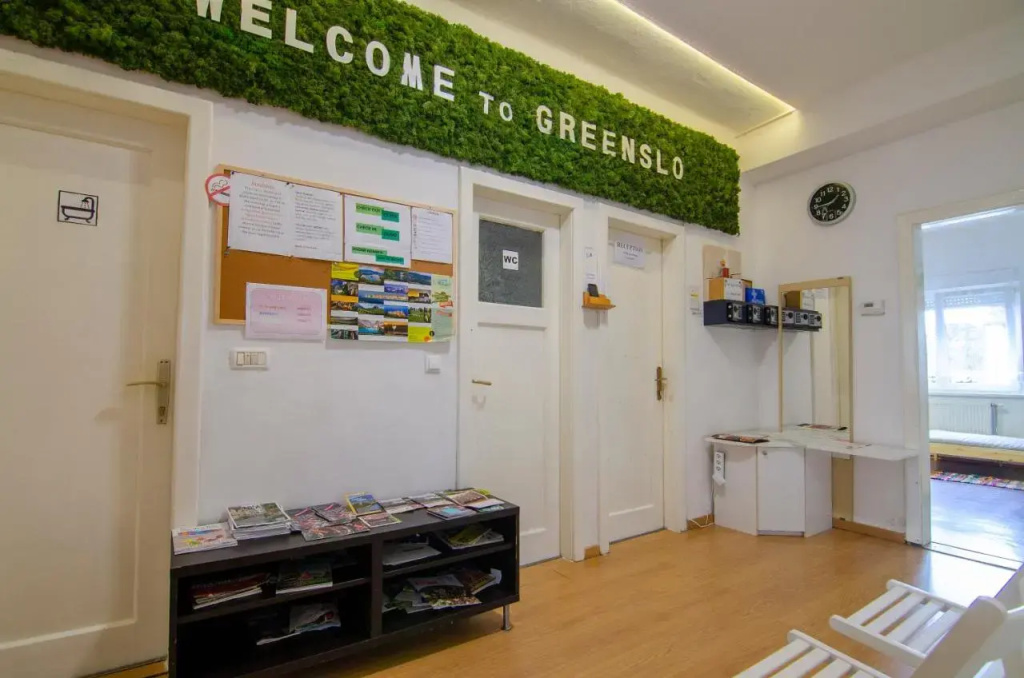 4Beds Hostel Greenslo