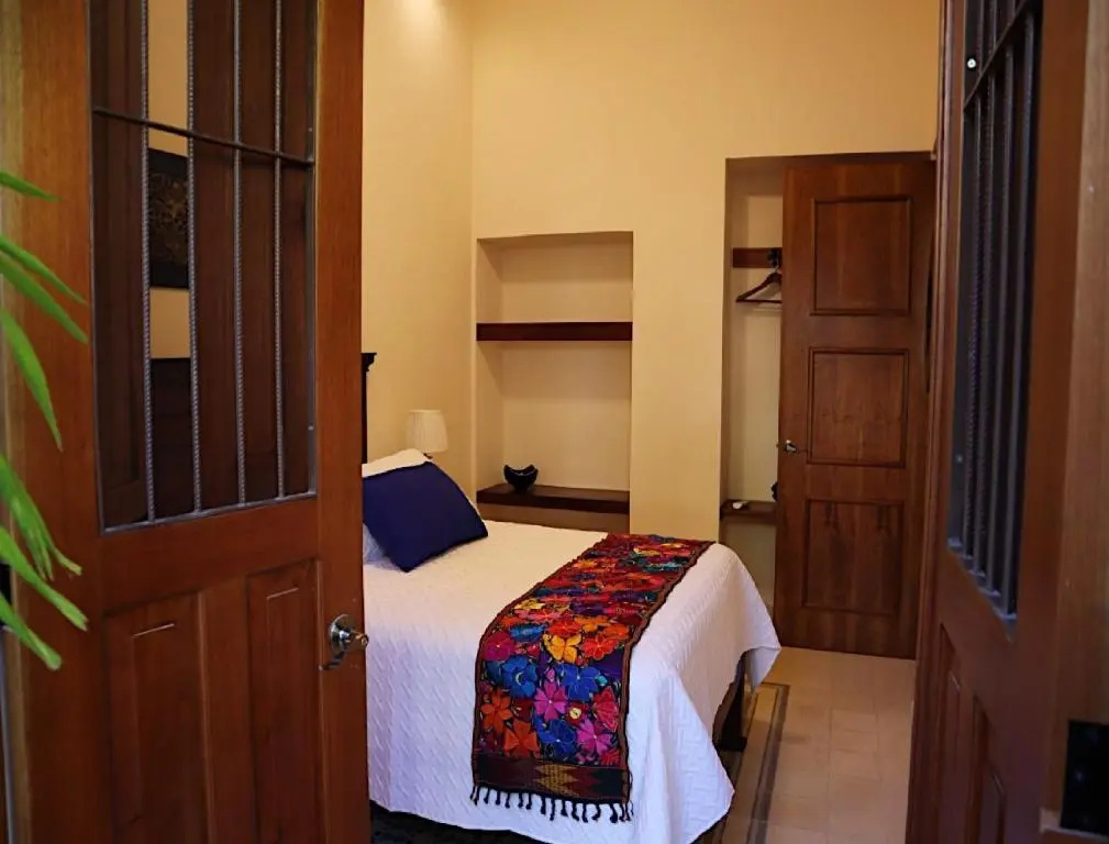 Standard Double room with garden view (full double bed)