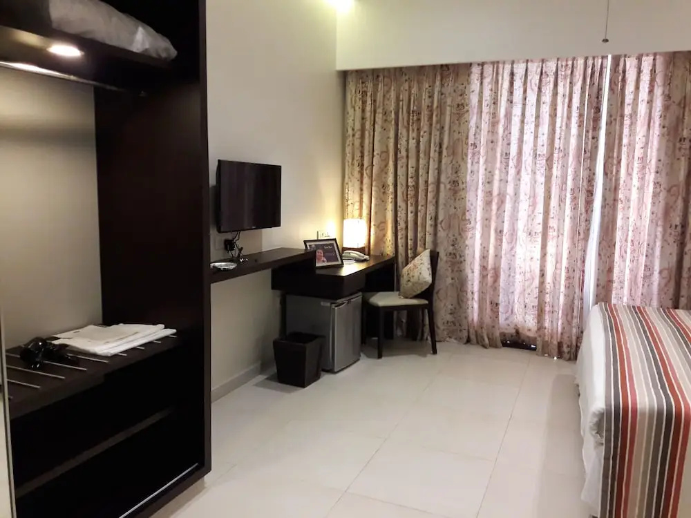Blue Ocean The Fern Resort & Spa Ganpatipule, Series by Marriott - Chambres