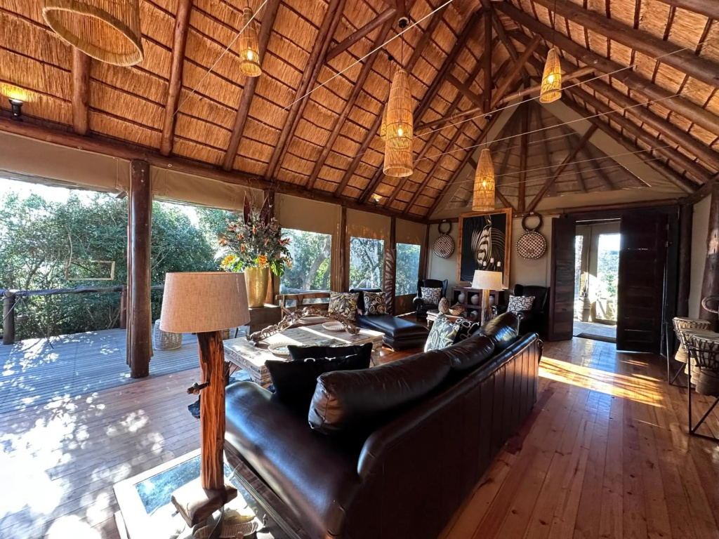 Bush Lodge – Amakhala Game Reserve