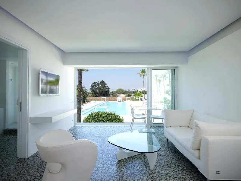 So White Beach Resort - Chambres