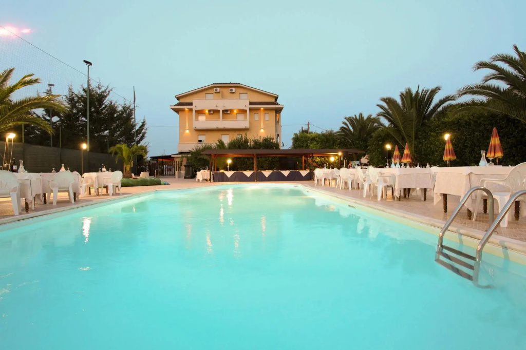 Hotel photo 14