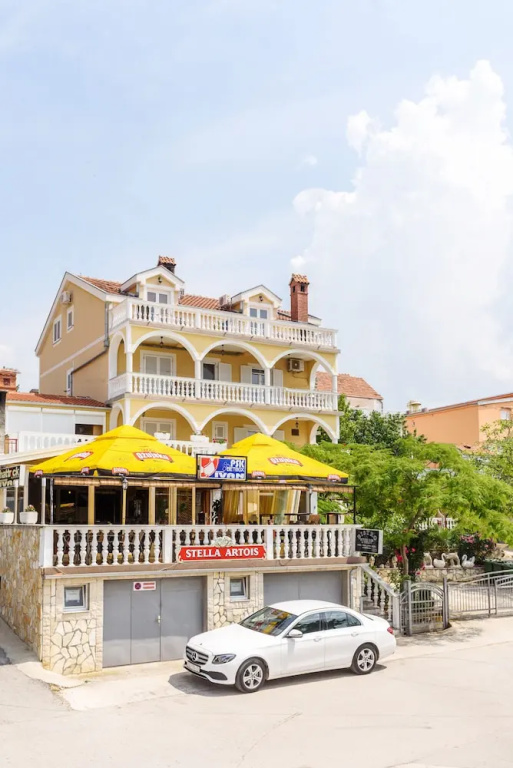 Apartments Papillon
