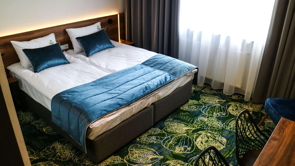 Standard Double room (full double bed)