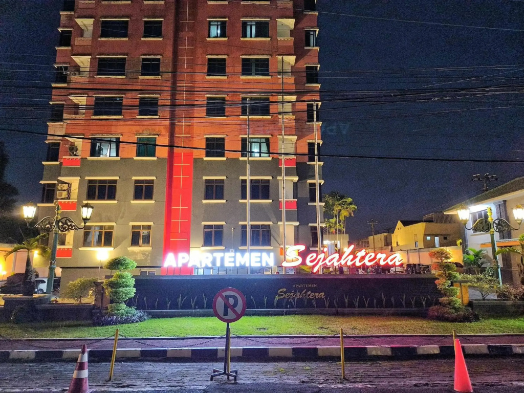 Sejahtera Family Hotel & Apartment