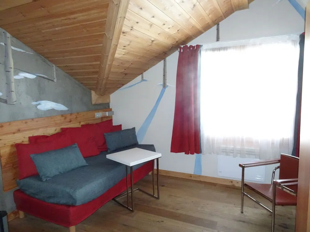 Superior Triple room