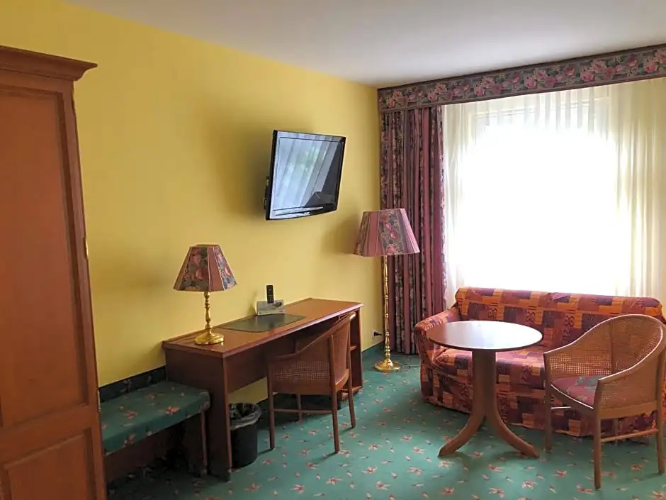 Brandiser Parkhotel - Chambres